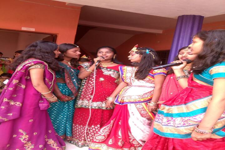 S S Gyan Bharti-Singing