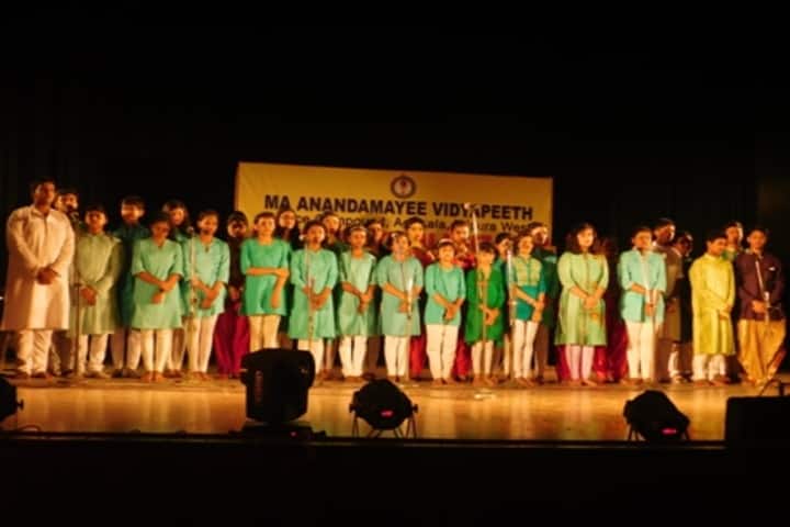 Ma Anandamayee Vidyapeeth-Singing