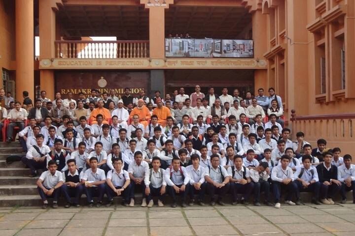 Ramakrishna Mission Vidyalaya-Students and Teachers
