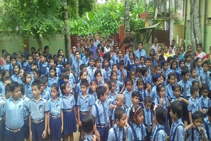 Siksha Bhavan Montessori School-Students