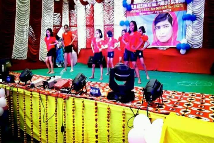 S V M Residential Public School-Dancing Activity