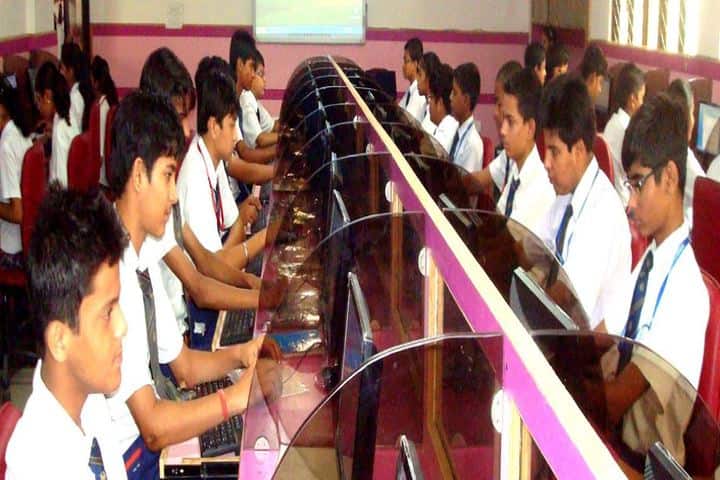 S A International Public School-Computer Lab