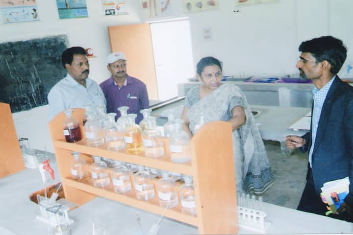 A J J Academy-Chemisty Lab