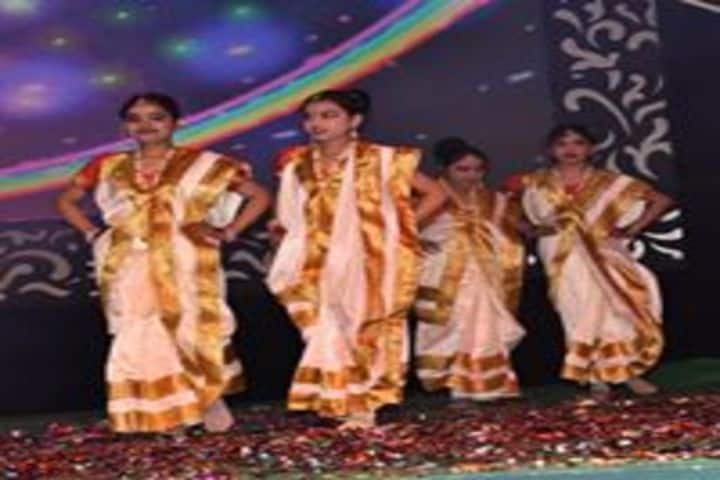 Aadharshila The School-Dance