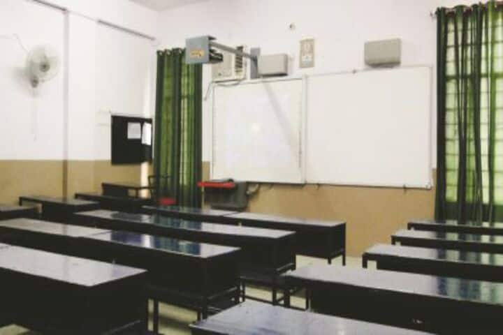 Aatmdeep Vidyalaya- Smart Classroom