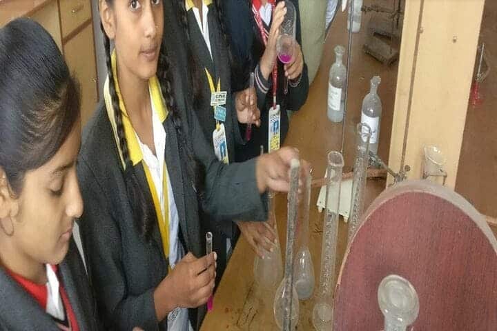 S D V Public School-Chemistry Lab