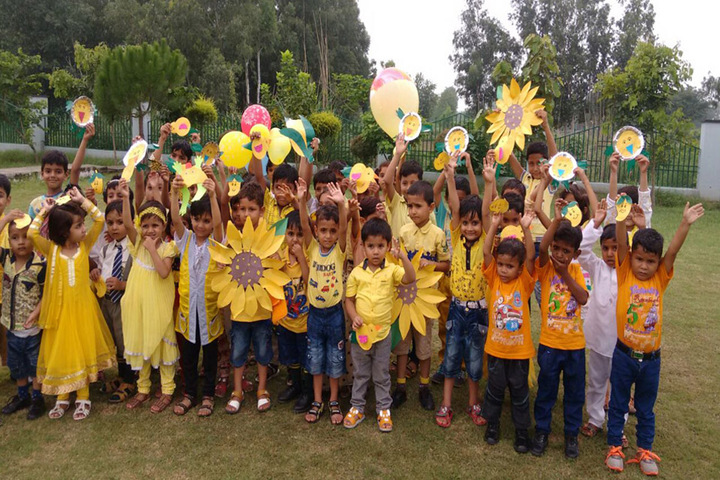 Acme Global School-Yellow Day