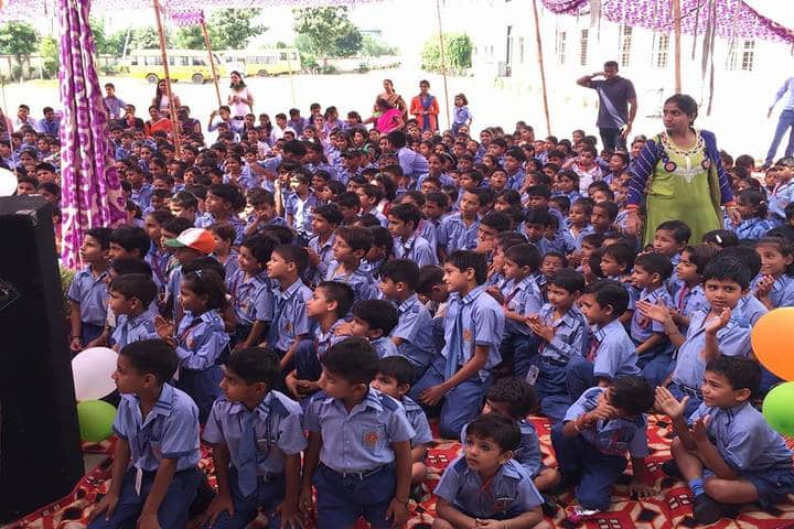 Adarsh Sarovar Public School-Independence Day