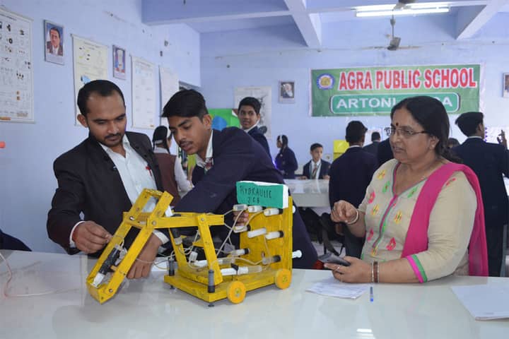 Agra Public School - Workshop