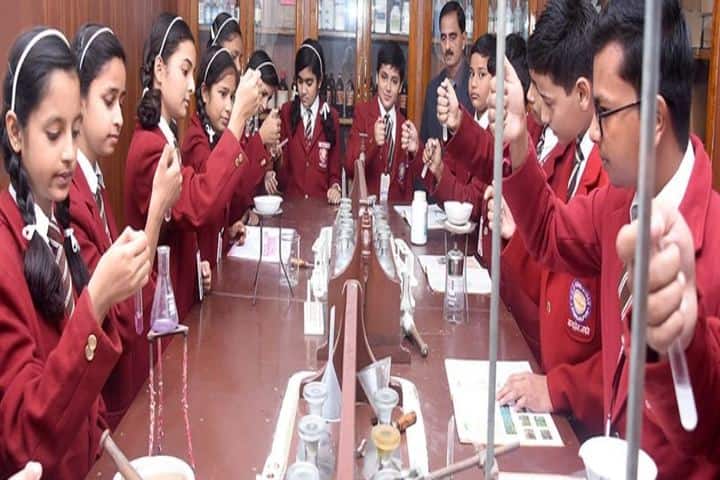 S K P Vidya Vihar-Lab