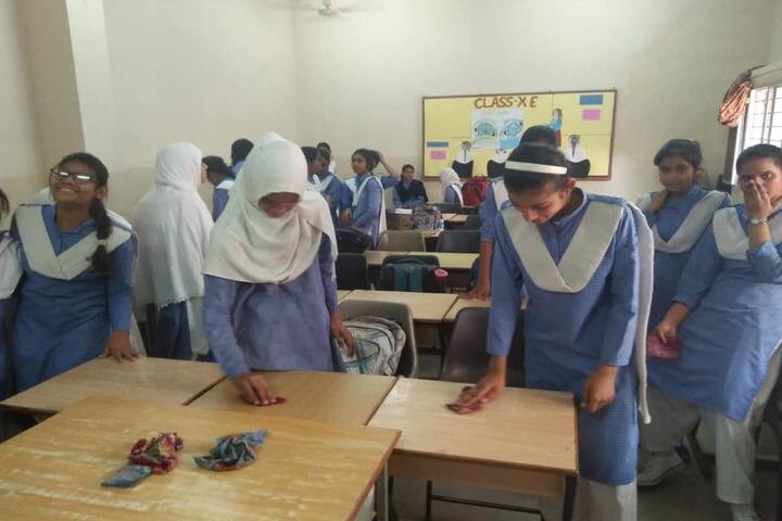 Al-Barakaat Public School - Labours Day Celebrations
