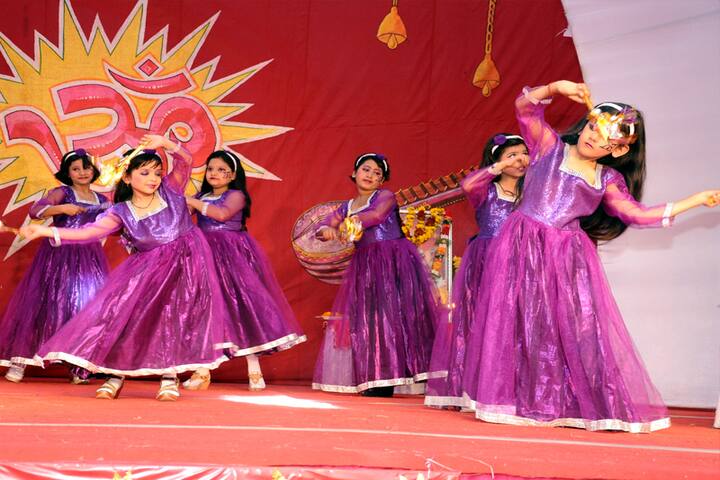 Alexander Public School -Group Dance