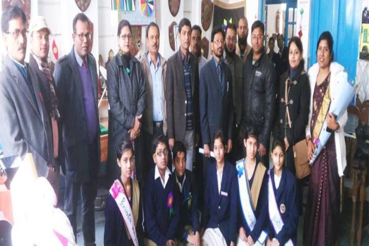Aligarh Public School-Students and Staff