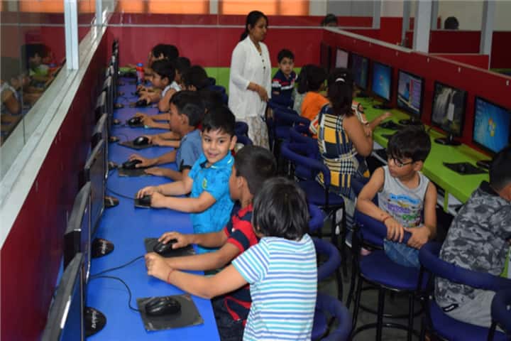 Allenhouse Public School-Computer Lab