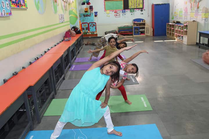 Allen House Public School - Yoga Activity