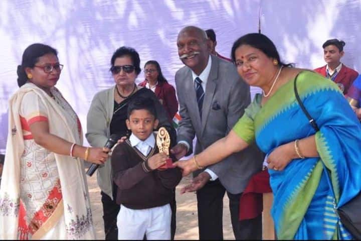 Amar Public School - Prize Distribution