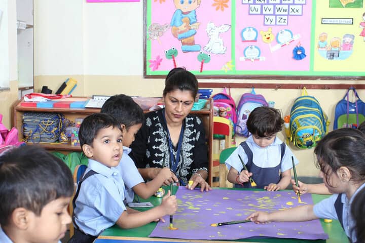 Amity International School-Little Kids paint Classes