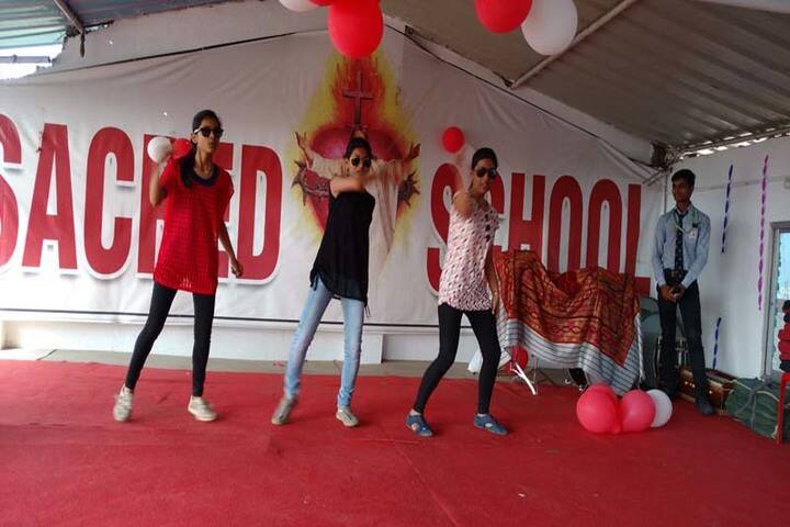 Sacred Heart School-Dance