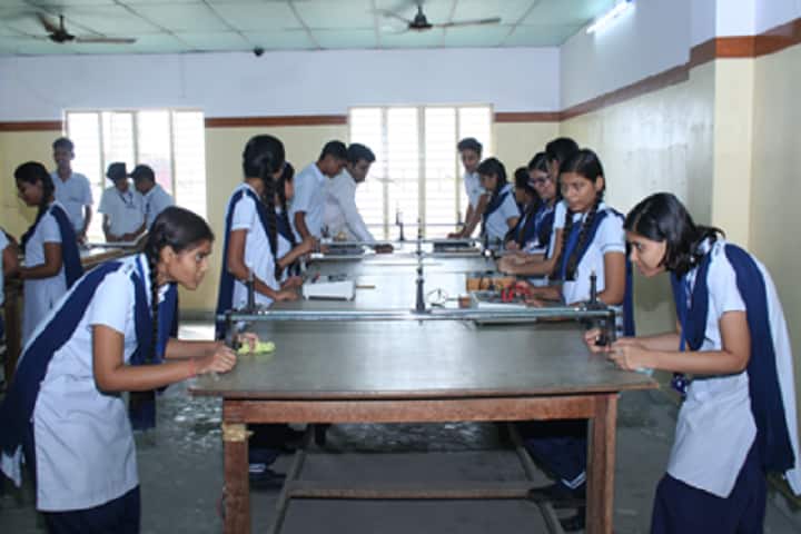 Archies Higher Secondary School-Physics Lab