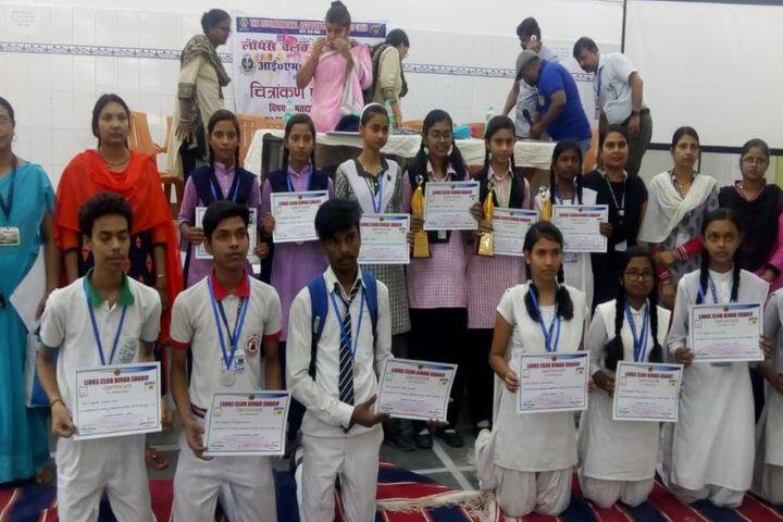 Sadar Alam Memorial Secondary School-Students