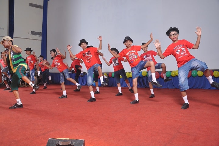 Army Public School-Dance
