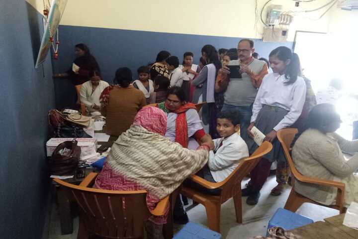 Sadhana Devi Vidyapith-Medical Check Up