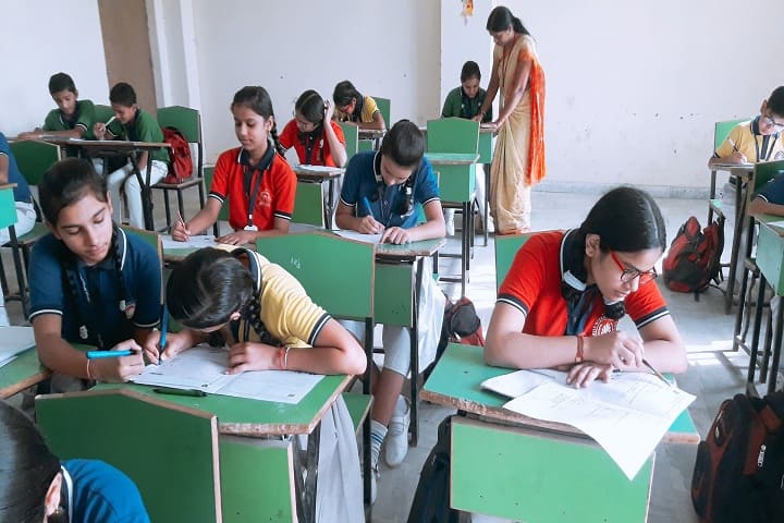 Aryan International School-Classroom