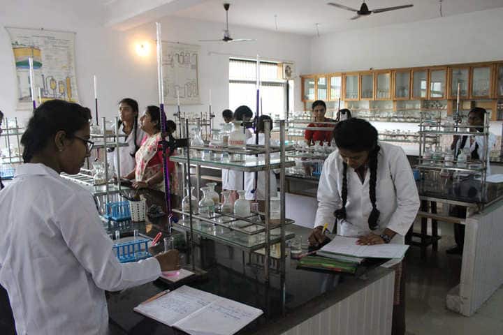 Assisi Convent School-Chemistry Lab