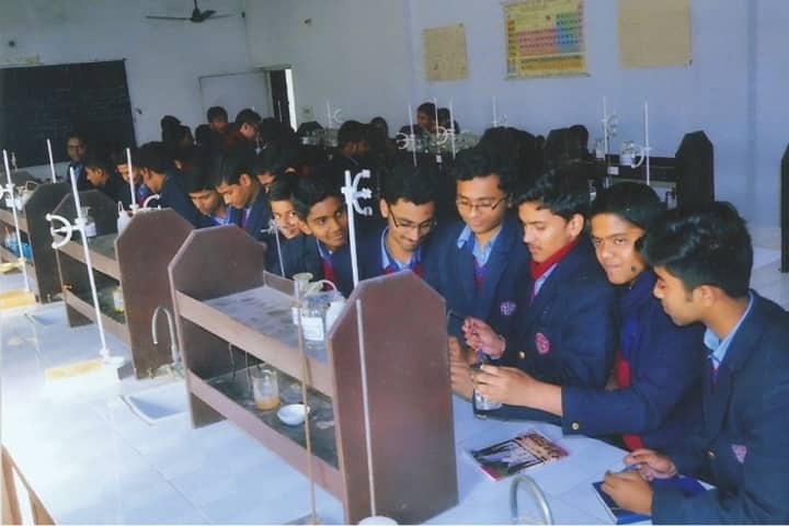 Avadh International School-Chemistry Lab