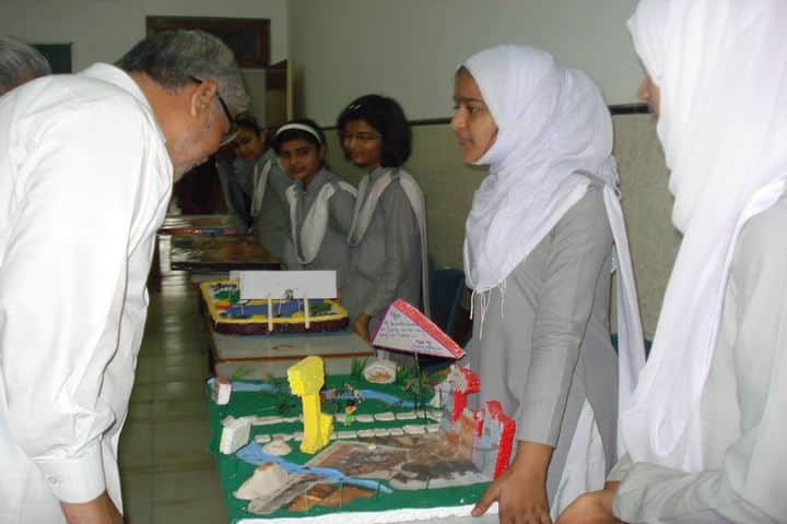 Ayesha Tarin Modern Public School-Science Exhibition