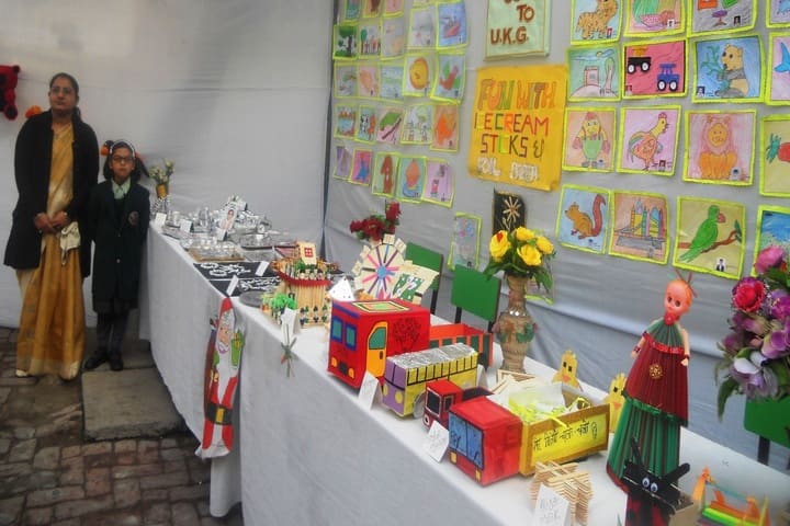 Azad Public School-Art and Craft