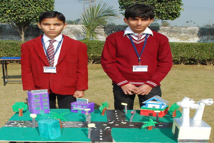 B K Senior Secondary School-Art and Craft