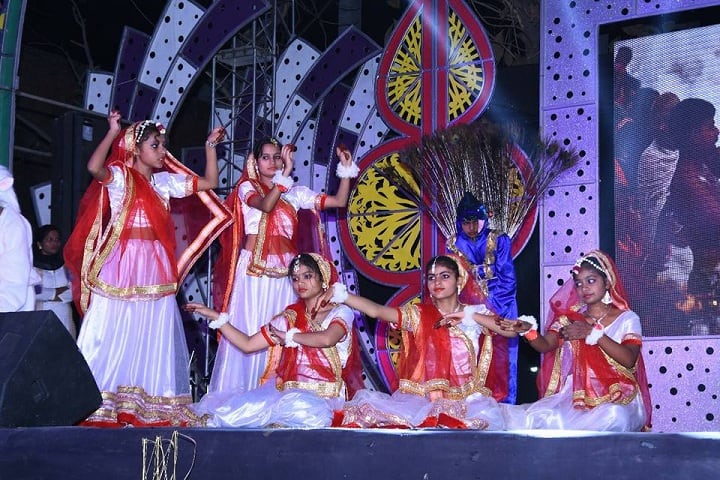 BAKSHI PUBLIC SCHOOL-Dance