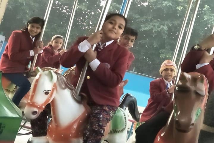 Baal Baari Public School-Play Area