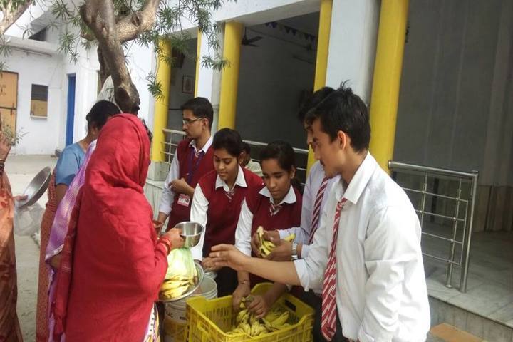 Baal Baari Public School-Social Service
