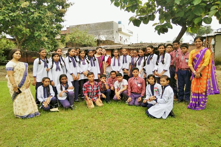 Bal Bharti School-Teachers And Students Group Pics