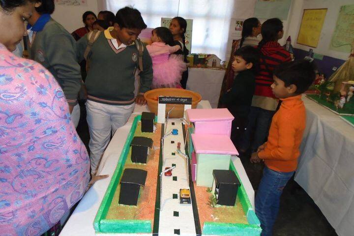 Bal Vidhyalaya Madhyamik School-Exhibition