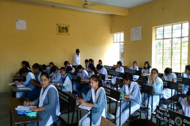 Bharat Vikas Parishad Kanya Ucha Madhyamik Vidyalaya-Class room