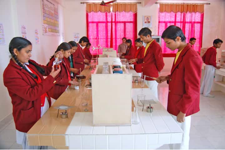 Bhartiya Bal Vidya Mandir School-Chemistry Lab