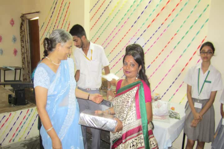 Bhartiya Vidya Bhavan Public School-Teachers Day