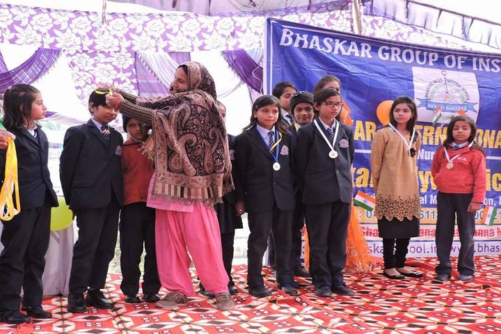 Bhashkar International School-Prize Distribution