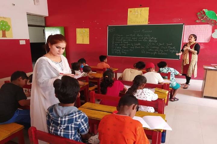 Bhasins International School-Classrooms