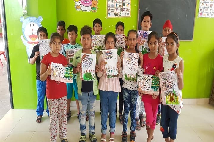 Bhasins International School-Poster Making