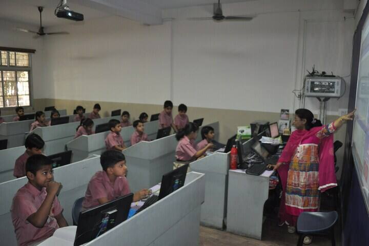Bright Land School-Computer Lab