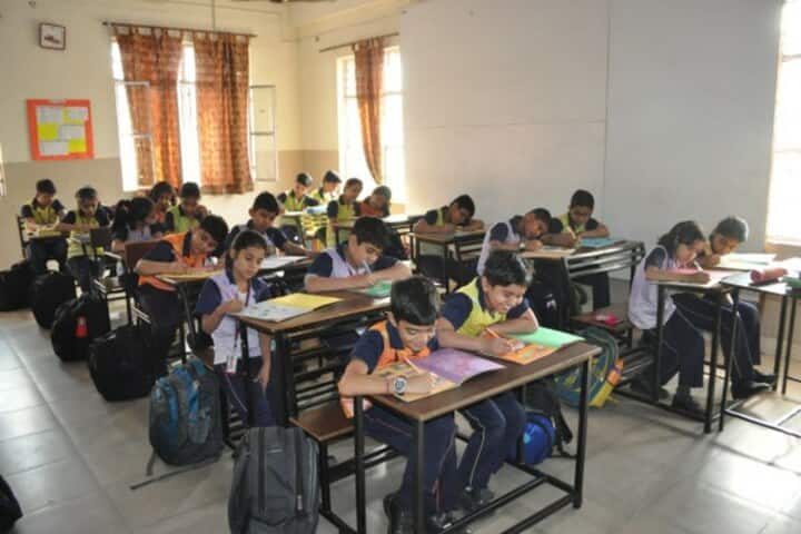 Bright Land School-ISA Activity Vibrant Hues
