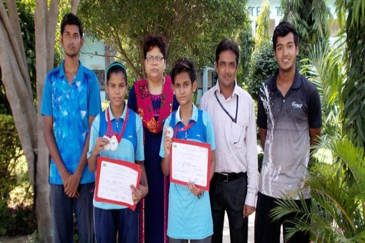 Brij Behari Sahai Vidya Mandir-Awards