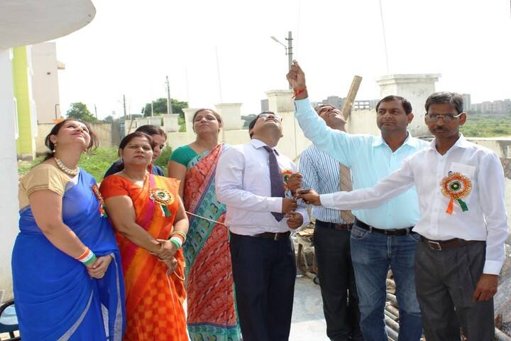 C L M Public School-Flag Hosting