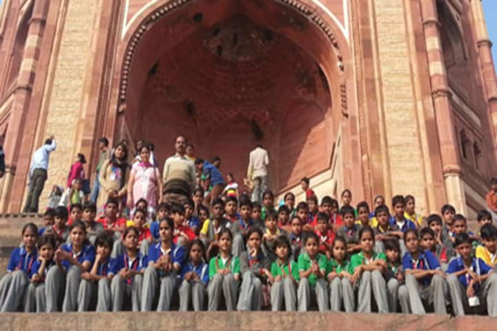 C V International School-Educational Tours And Excursion