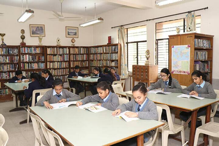Cambridge School-Library