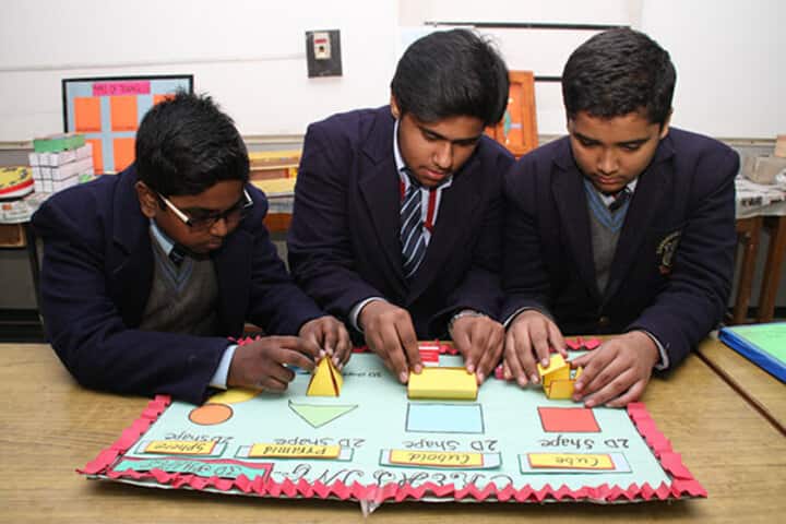 Cambridge School-Social Lab
